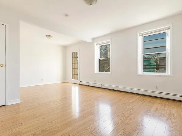 156 Boyd Ave #2, Jersey City, NJ 07304