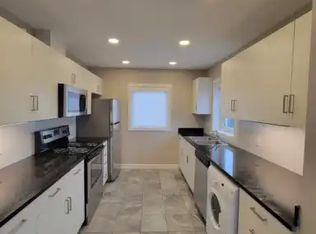 16315 96a Ave NW #201C, Edmonton, AB