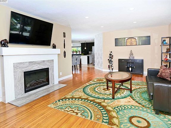 4th image of 4966 Elrod Dr