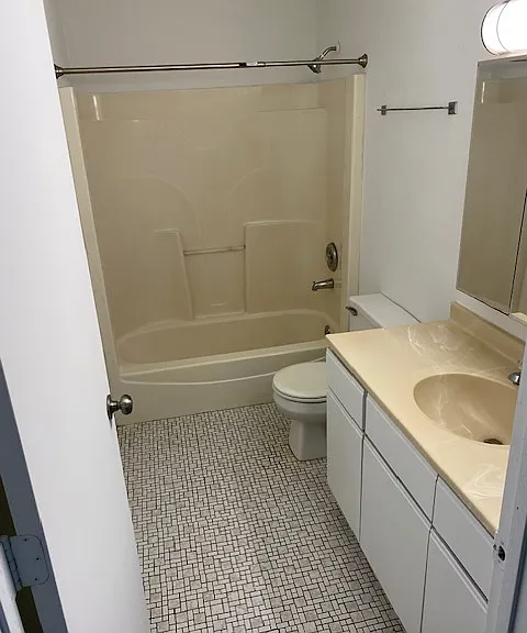 503 Smith Dr #7 — Photo 7
