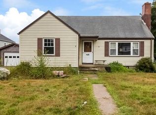 101 Howland Rd, Fairhaven, MA 02719