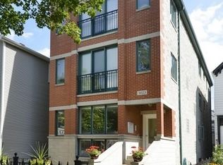 3023 N Racine Ave #1, Chicago, IL 60657