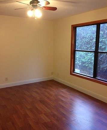 2nd image of 5188 Lake Blvd
