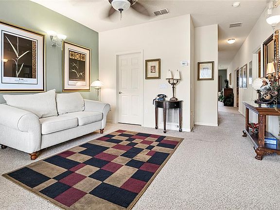 5th image of 3125 SUN LAKE COURT #B