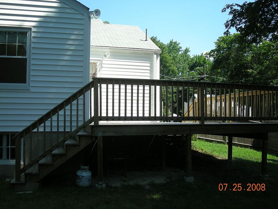 2nd image of 40 Andrews St