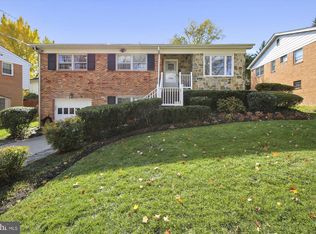 5404 Linden Ct, Bethesda, MD 20814
