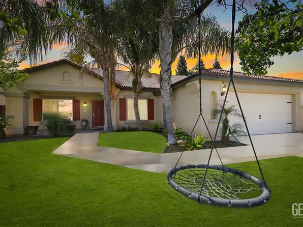 10907 Villa Hermosa Dr, Bakersfield, CA 93311