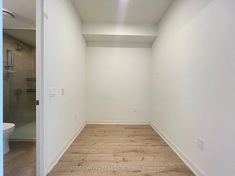 9 Tecumseth St #1206 — Photo 4