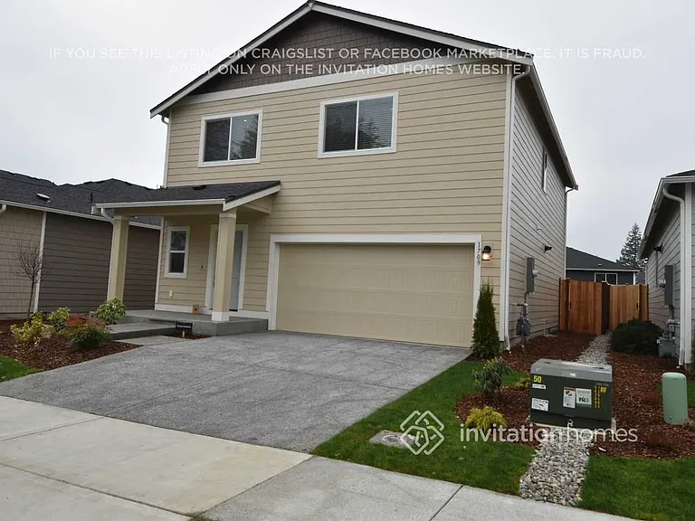 1709 Cushing St SW — Photo 2