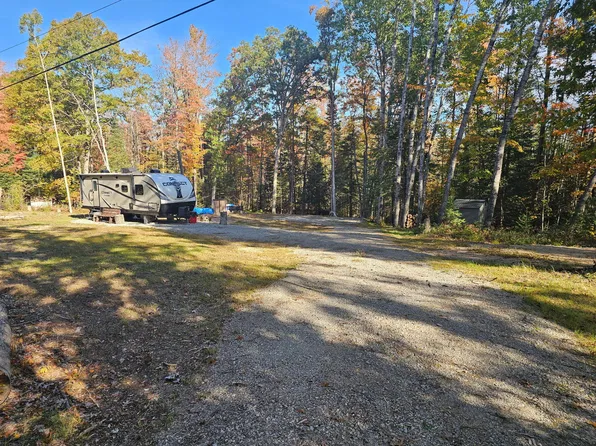 588 Kahn Dr, Mikado, MI 48745