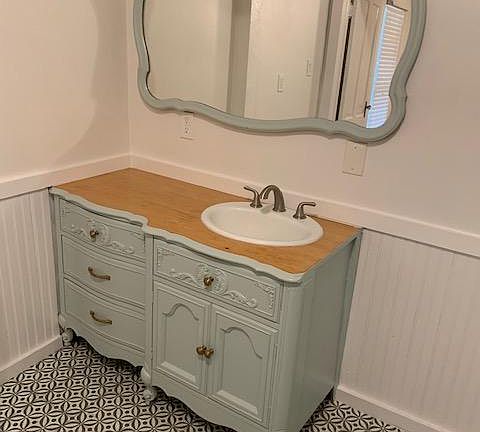 Bathroom Vanity