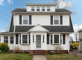 58 Elihu St, Hamden, CT 06517