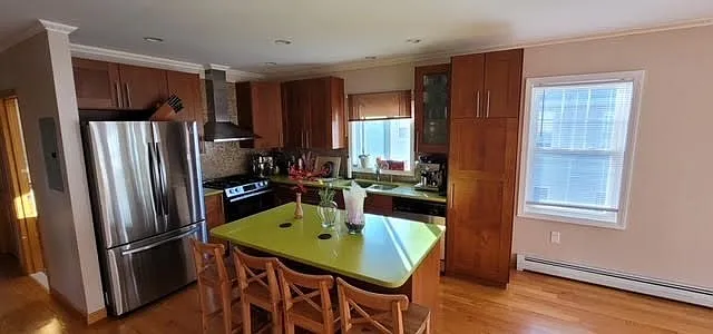 30-32 Freeman Ave #2 — Photo 3