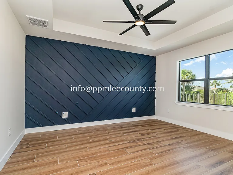 1619 NW 17th St — Photo 9