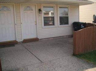 3-17 Concord Ct N, Tonawanda, NY 14150