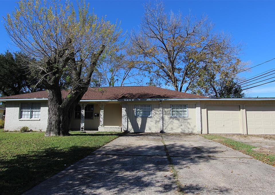 1st image of 10119 Southport Dr