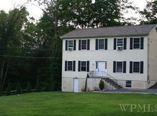 101 Puddign St, Putnam Valley, NY 10579