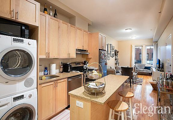 4th image of 32-15 Broadway Floor 2