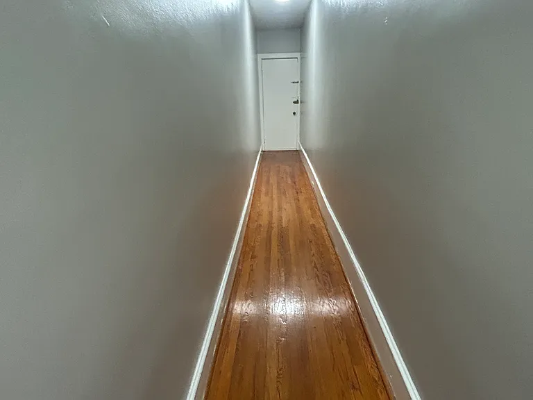 2254 Bryn Mawr Ave #3 — Photo 13