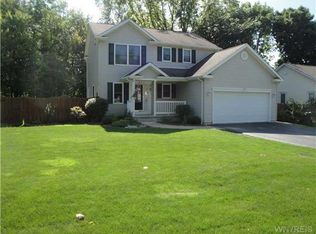 6697 Burke Rd, Lake View, NY 14085