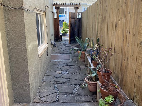 5th image of 1635 Kains Ave