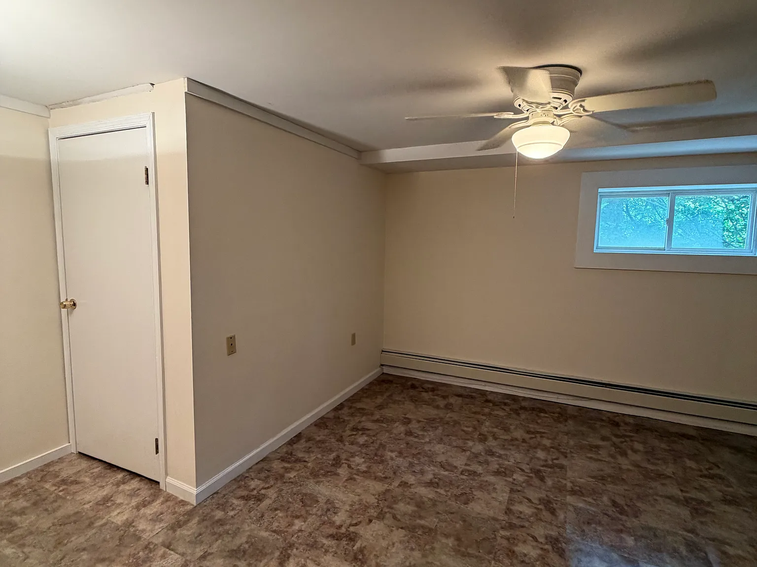 3 bed, 1500 sqft, $4,000 — Photo 4