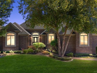 61784 Bunker Hill Dr, Washington, MI, 48094