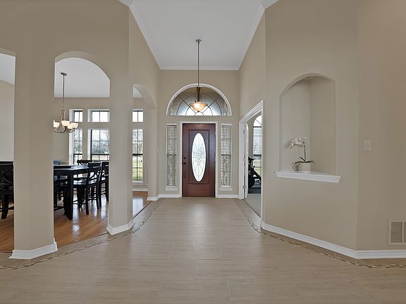 5th image of 11692 Foutch Rd