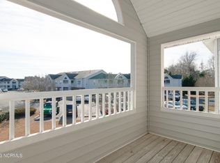 4106 Breezewood Dr APT 204, Wilmington, NC 28412