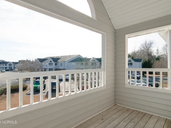 4106 Breezewood Drive Apt 204, Wilmington, NC 28412