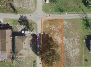 521 Lincoln Ave W, Lake Wales, FL 33853