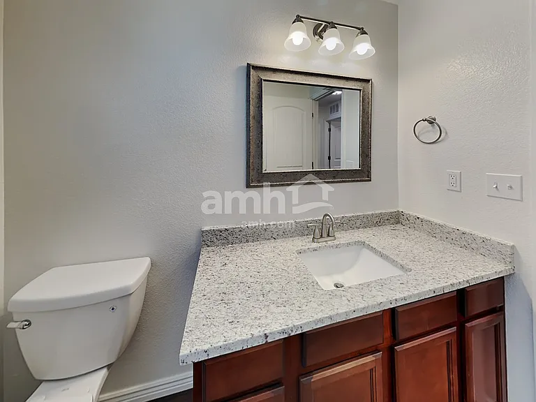 2496 Sierra Springs Dr — Photo 18