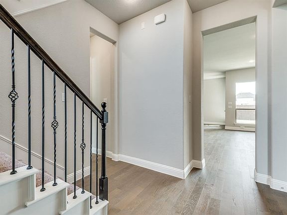 4th image of 12708 Royal Oaks Ln