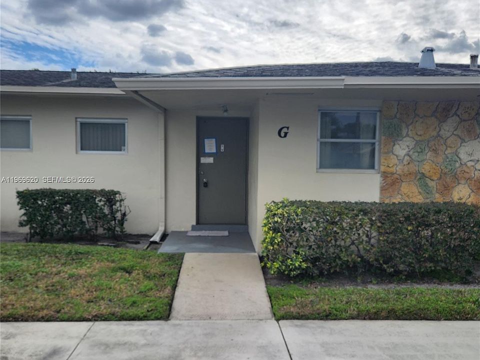 1st image of 2737 Emory Dr E APT G