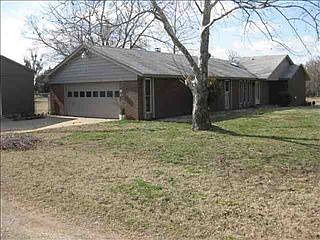 2nd image of 37831 Maudie Ln
