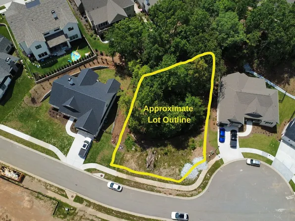 7061 Hammock Trl, Gainesville, GA 30506