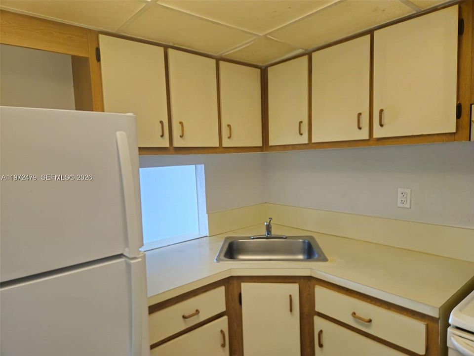 1st image of 4550 NW 9th St APT 704E