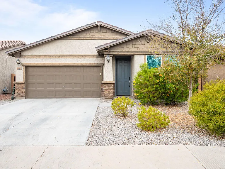 41574 W Anne Ln — Photo 36