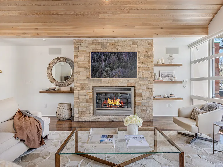 708 E Hyman Ave #708 — Photo 9