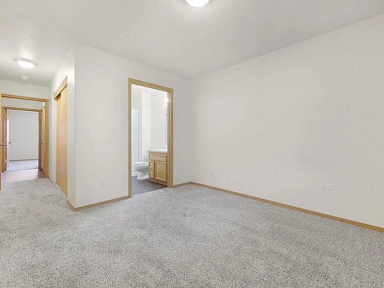 Andrea Place Apartments — Photo 17