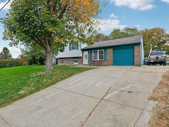 2nd image of 210 Ashwood Dr