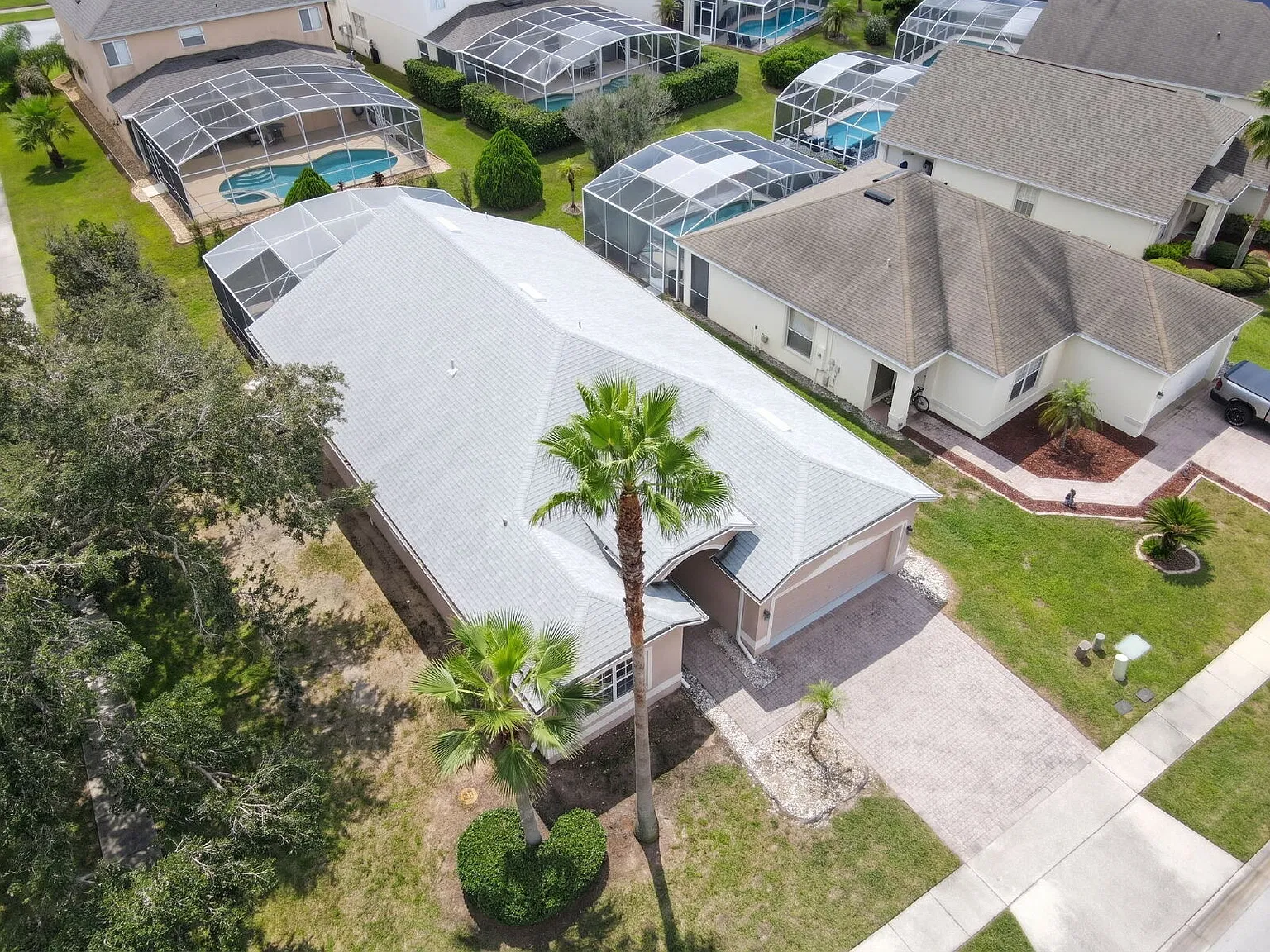 4 bed, 3.0 bath, 1919 sqft, $2,695 — Photo 3