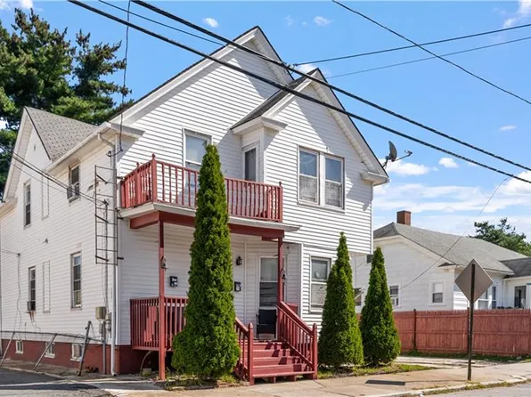 231 Lowell Ave, Providence, RI 02909