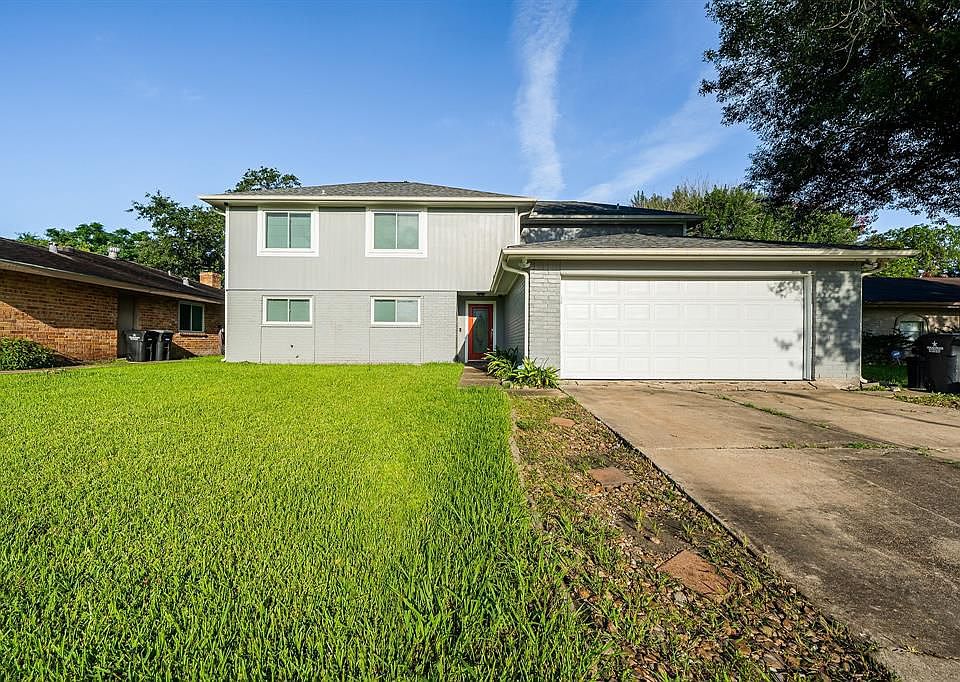 1st image of 10422 Gulfstream Ln