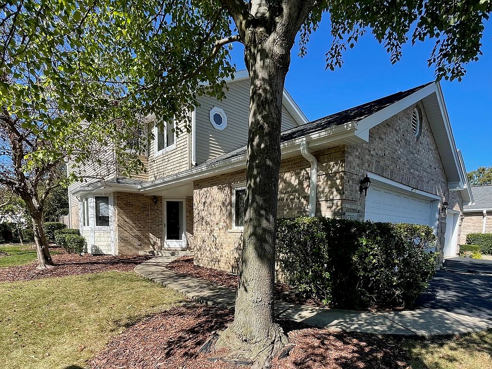 1st image of 17350 Brook Crossing Ct