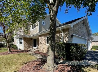 17350 Brook Crossing Ct, Orland Park, IL 60467