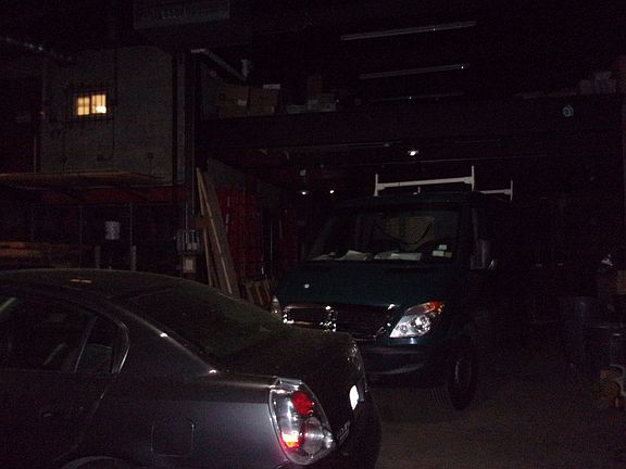 4th image of 1871 41st St