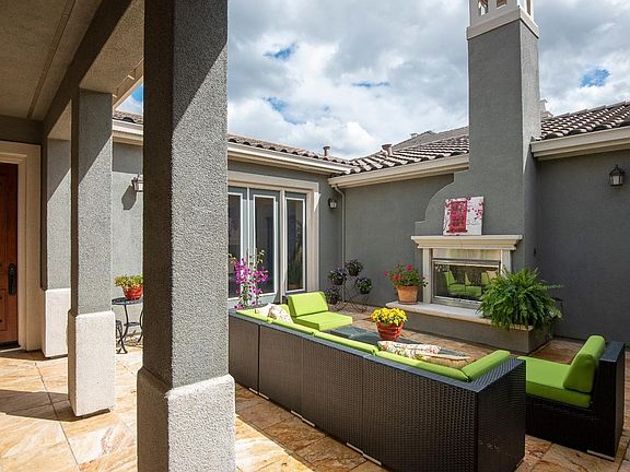 4th image of 18380 Altimira Cir