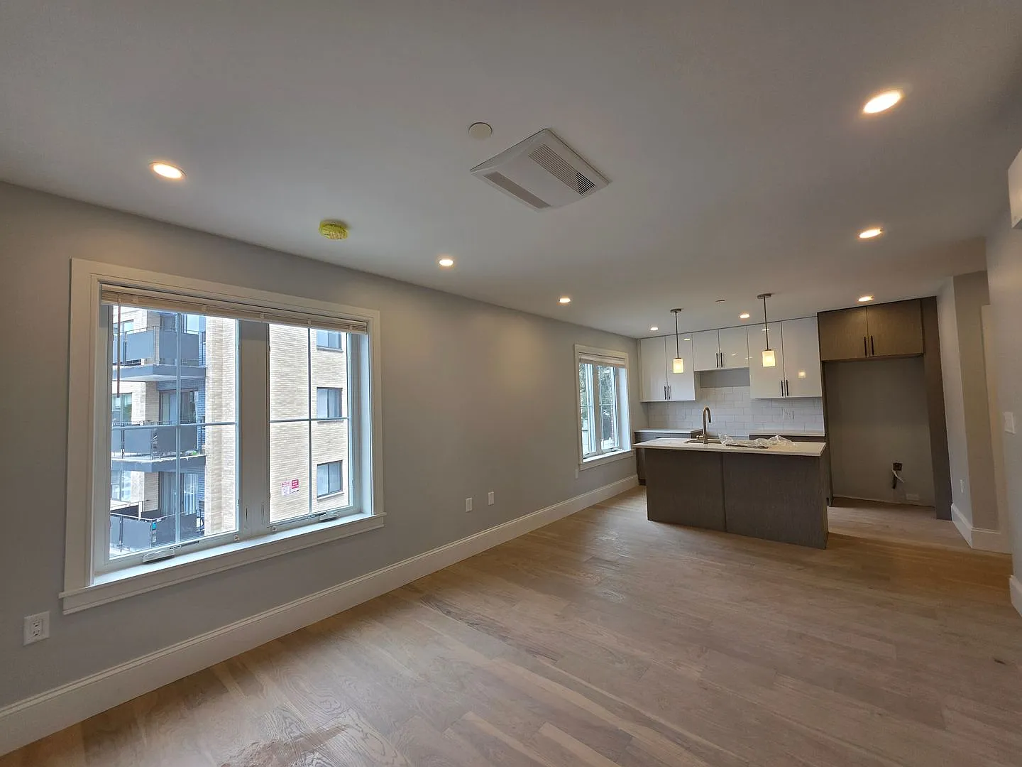New Construction in Brighton Center, No Brokers fee, No Security Deposit, In-Unit Washer and Dryer — Photo 3
