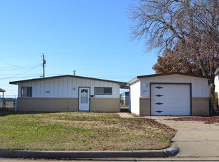 1612 Richway Dr, Ponca City, OK 74601